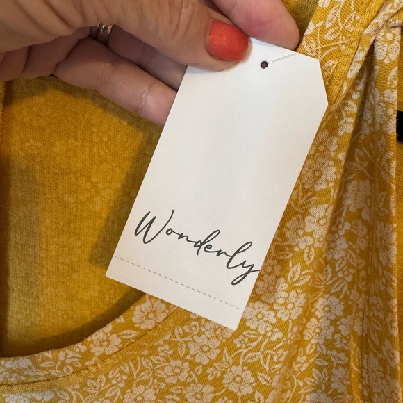 NWT Wonderly Summer Floral Tank PLUS: 4X #CL - Picture 8 of 9